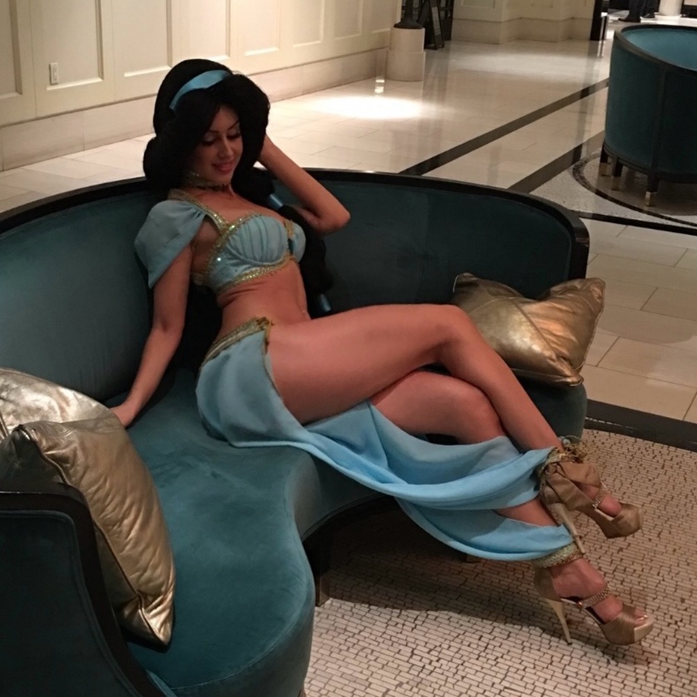 Wig jasmine from Aladdin